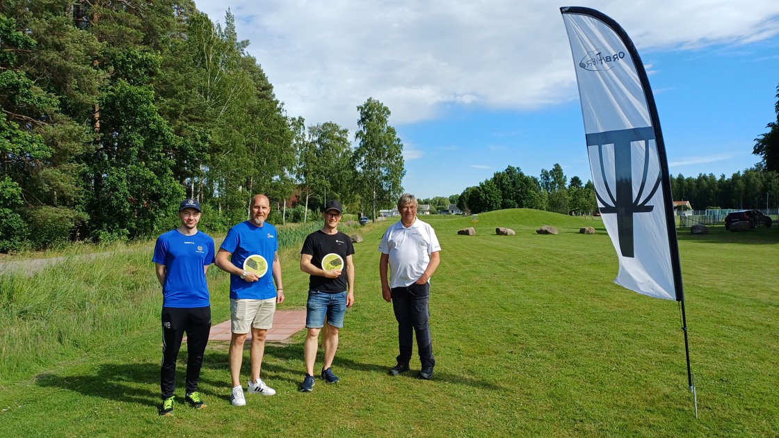 Invigning av discgolfbanan vid Fågelvik den 24 juni 2026.