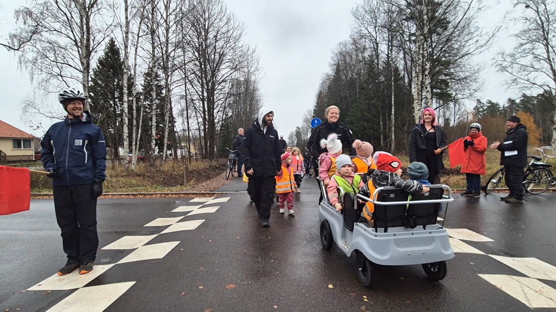 Invigning av gång- och cykelvägen mellan Tibro och Fagersanna.
